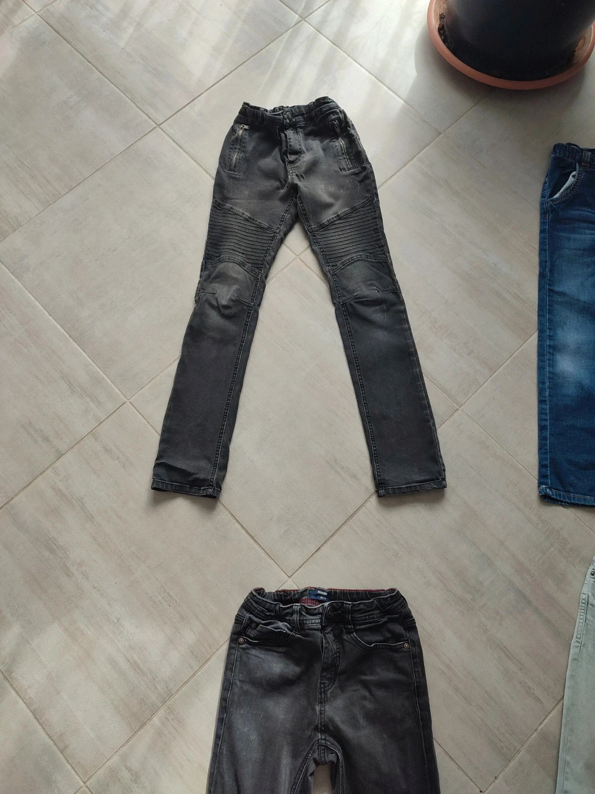 Boy's 10-year-old pants set – photo 3